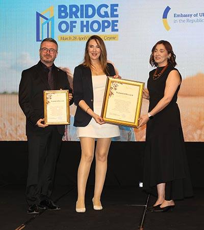 Bridge Of Hope Galası