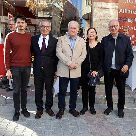 Sel Eczanesi 15 Yaşında