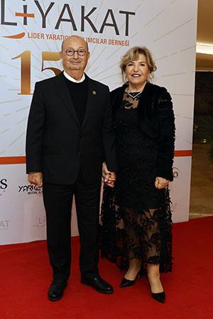 Liyakat 15 Yaşında