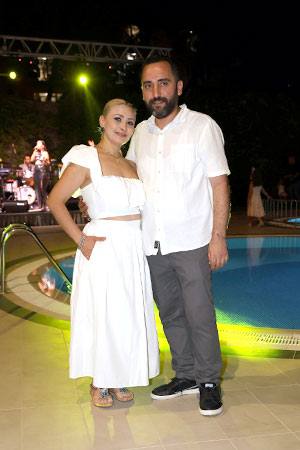 Üyelerini Keyifli Bir Kokteylde Ağırladı