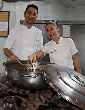 Movenpick İzmir 2022'Yi Eğlenerek Uğurladı