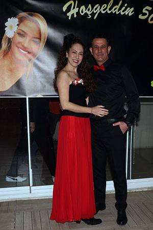 9X8’Lik Seviyorsan Çingene Ol Gel