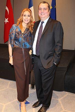 İzmir'De Fransa Bernard Arkas'A Emanet