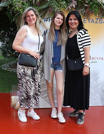 Pürovel Yaza Merhaba Dedi