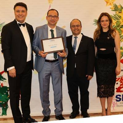 Skal İzmir'Den 2024 Yılbaşı Balosu Ve Rozet Töreni