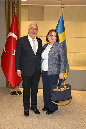 Feyzi Kaya İsveç Fahri Konsolosu Oldu