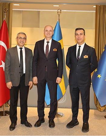 Feyzi Kaya İsveç Fahri Konsolosu Oldu