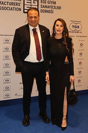 33. Yıla Coşkulu Kutlama