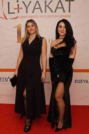 Liyakat 15 Yaşında