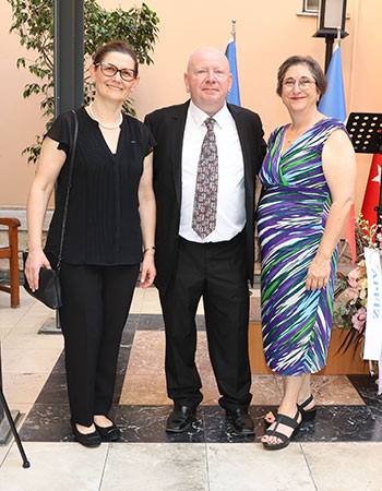 Saraç’A Fransa’Dan Akademik Şövalyelik Nişanı