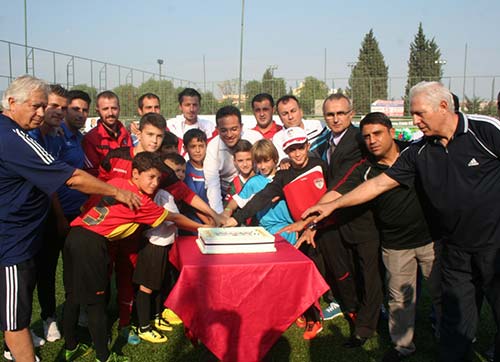 Mazhar Zorlu Halı Futbol turnuvası başladı