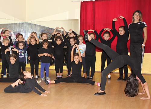 Dikilili miniklerin sanat aşkı   