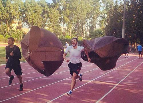 Bostanlıspor paraşütle antrenman...