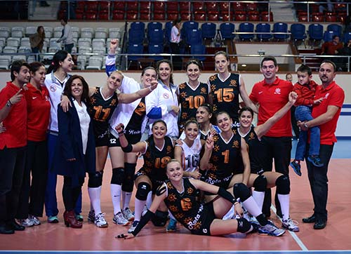 Rota Koleji kendini affettirdi