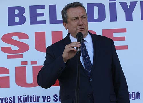 Dikilide Barış Ve Kardeşlik Aşuresi