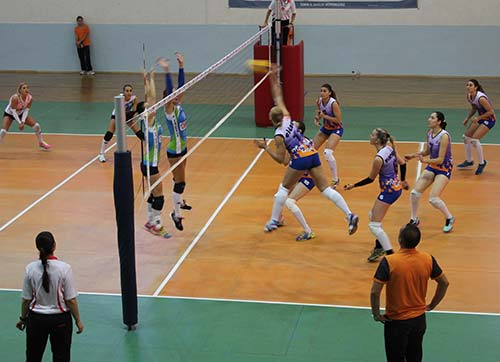 Rota Koleji kaybetti 0-3