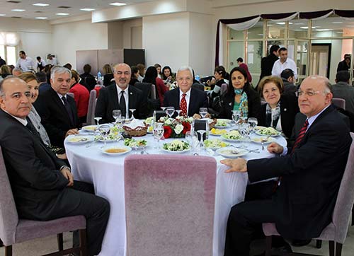 DEÜ Yabancı Diller Yüksekokulunda Öğretmenler Günü Kutlaması