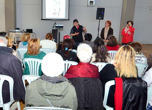 Foça, kadına yönelik şiddete karşı hayır ! dedi