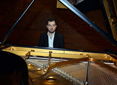 Burak Çebiden resital