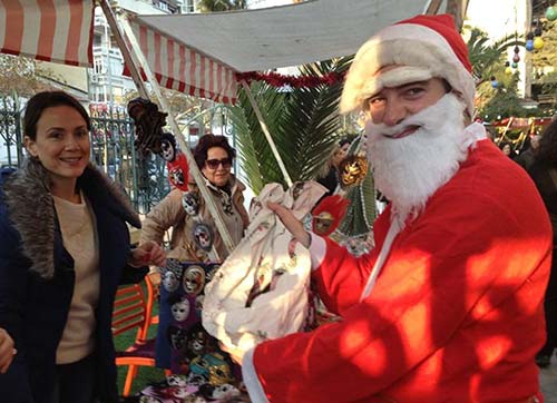 İzmir'e Noel Pazarı kuruldu