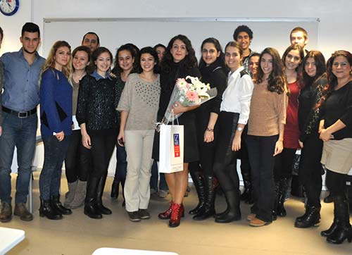 EMD İzmir Şubesi Başkanı Özdamar Kadın ve Toplum dersine konuk