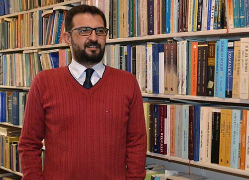 Osmanlıca tartışması tek yönlü ele alınmamalı