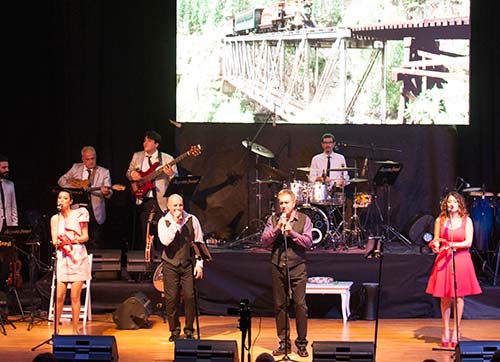 HİLTON OTELİNDE YILBAŞI COŞKUSU AEGEAN BAND İLE YAŞANACAK