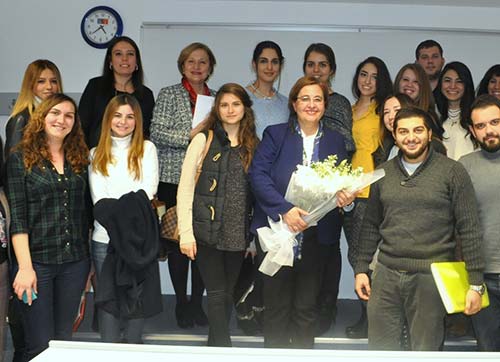 Konak Belediye Başkanı Sema Pekdaş İzmir Üniversitesine konuk oldu