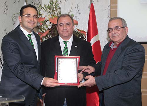 Bornovalı eski futbolcular buluştu