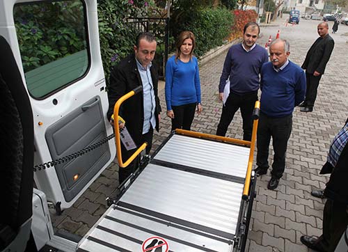 Üçüncü engelli aracı hizmete girdi