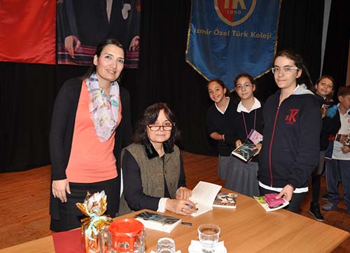 Çocuk edebiyatının ödüllü yazarı Miyase Sertbarut İTKnın misafiri oldu