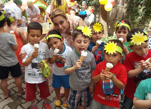 Küçük Şeylerden dondurmalı veda!..