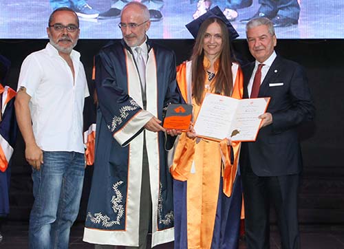 20 yıl sonra okul sıralarından bölüm birinciliğine 