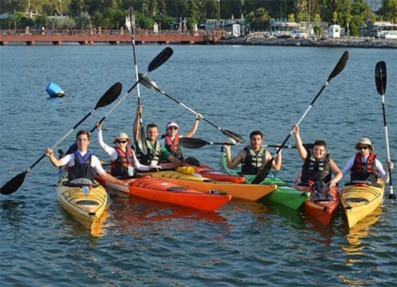 Körfez çiçek açtı