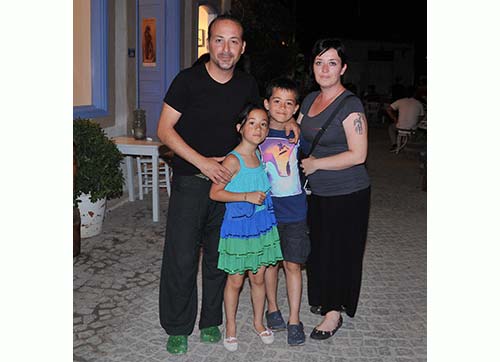 Yeşil terlikli Tolga