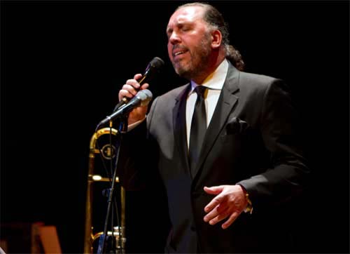 Fatih Erkoç Geliyor