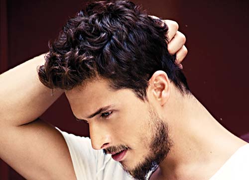 Genç kizlarin sevgilisi Optimuma geliyor