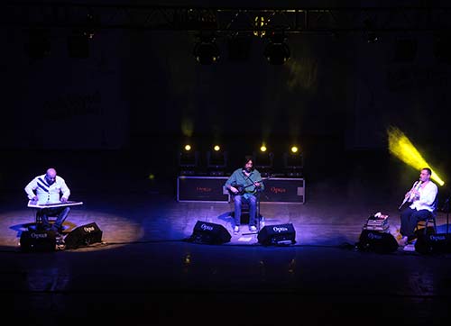 Bornova Taksim Trio ile şenlendi