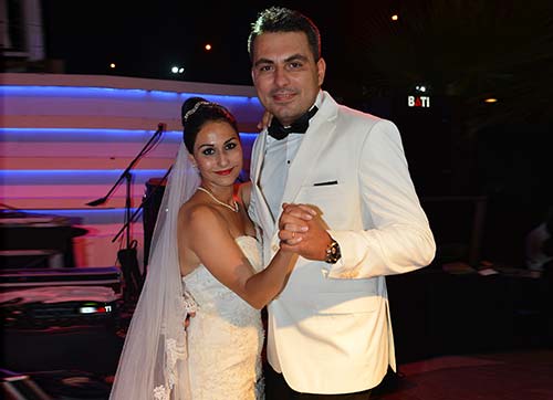 Sinemacı ile televizyoncu evlendi