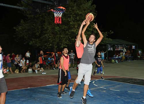 Basketbol şampiyonlarına ödül 