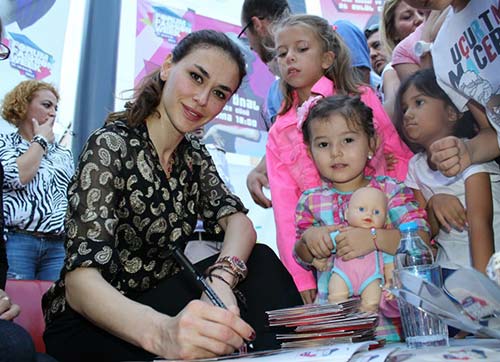 Modayla dopdolu 3 gün