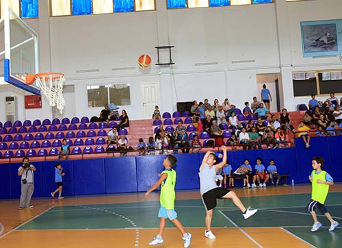 Karabağlarda geleceğin sporcuları yetişiyor