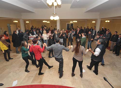 Güzelbahçe'de yeni yıl kutlaması