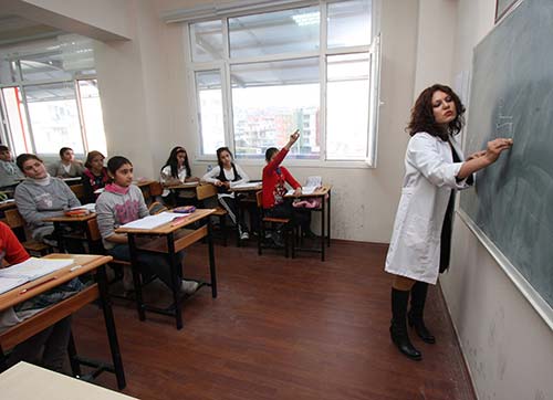 Bayraklı Gençlik ve Eğitim Merkezi Büyüyor