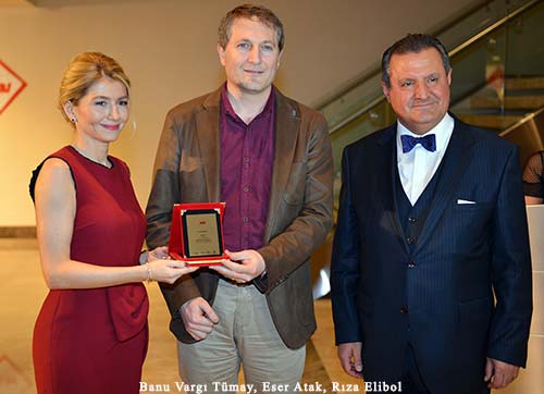 BÜYÜK EFES SANAT GÜNLERİNE İZMİRLİ AKINI