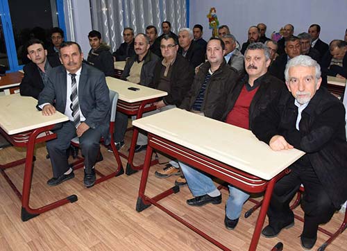 ALİAĞADA ARICILIK KURSUNA İLGİ 