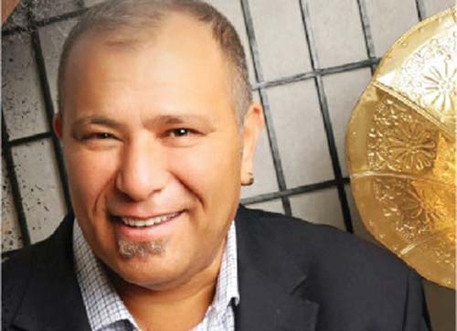 ŞARKILARIN EFENDİSİ GELİYOR