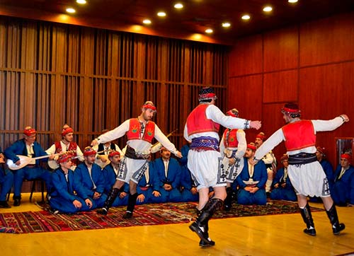 EGE ÜNİVERSİTESİNDE DURSUNBEY RÜZGARI