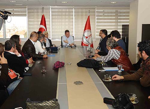 Egeli tiyatrocular Karşıyakada buluştu