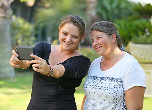 SELFIE TEZ KONUSU OLDU